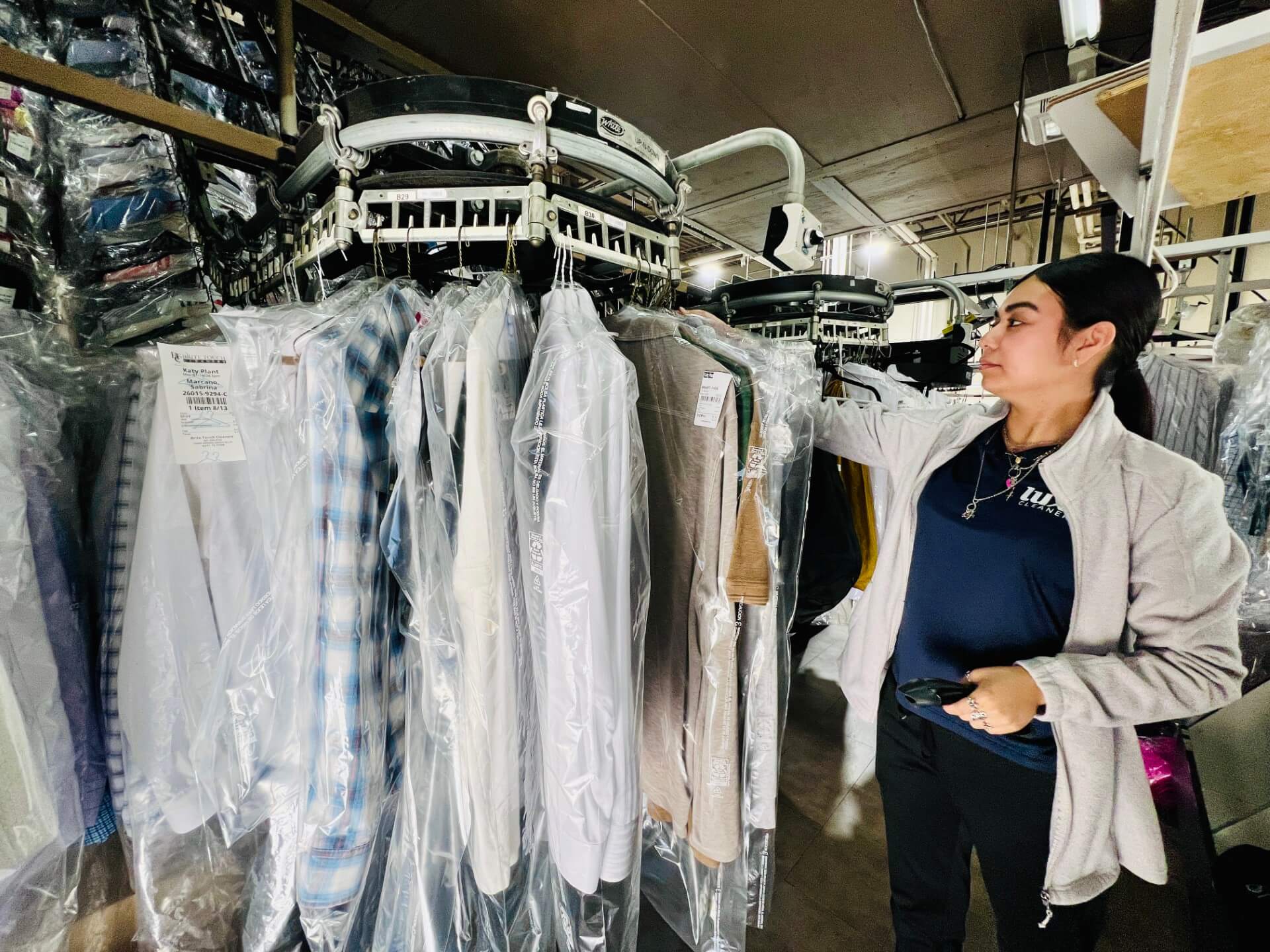 luxe dry cleaning scanner